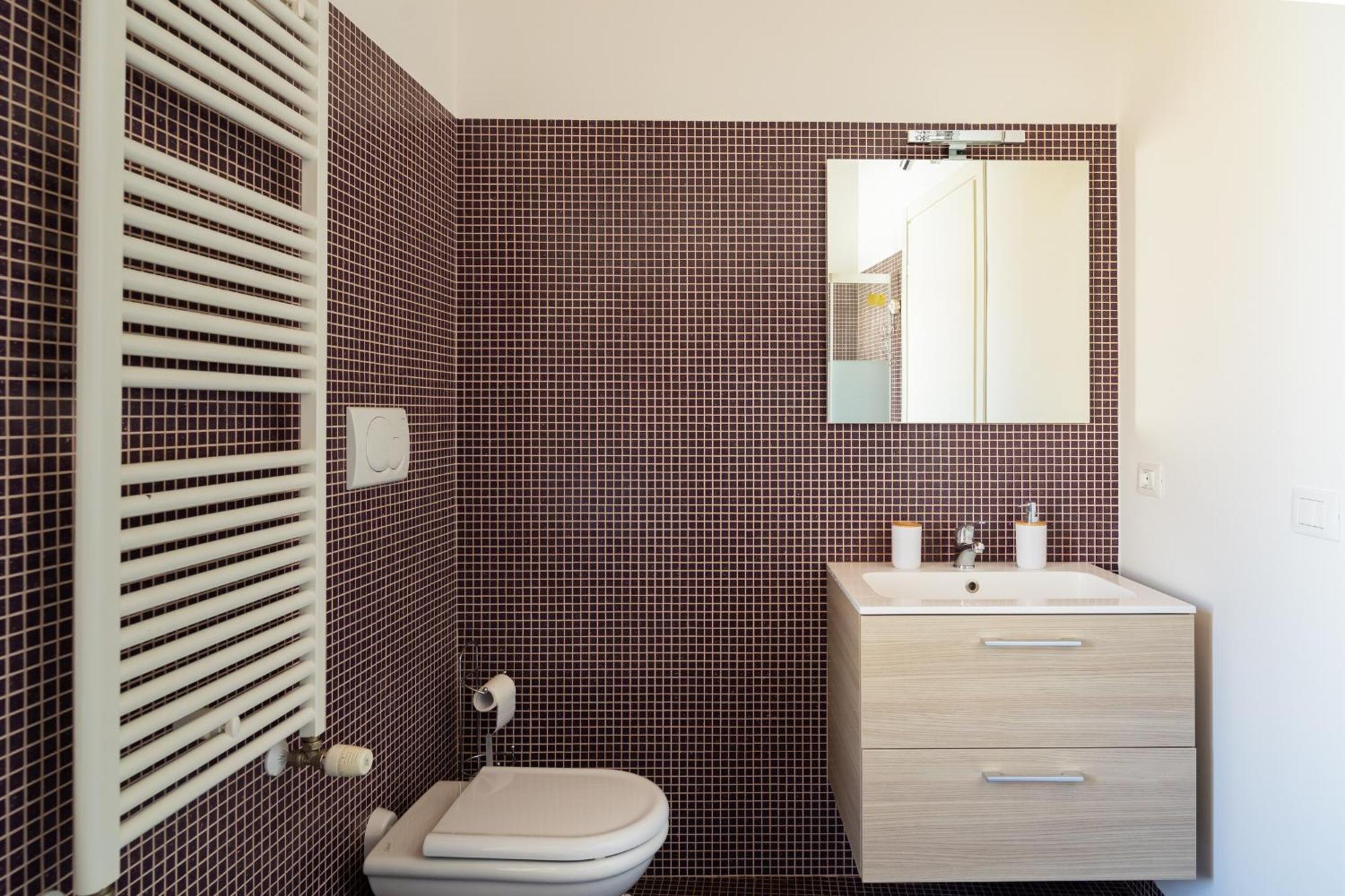 Double Private Parking, 2 Bedrooms & 2 Bathrooms - Elegant Apartment In Old Town Udine Exterior photo