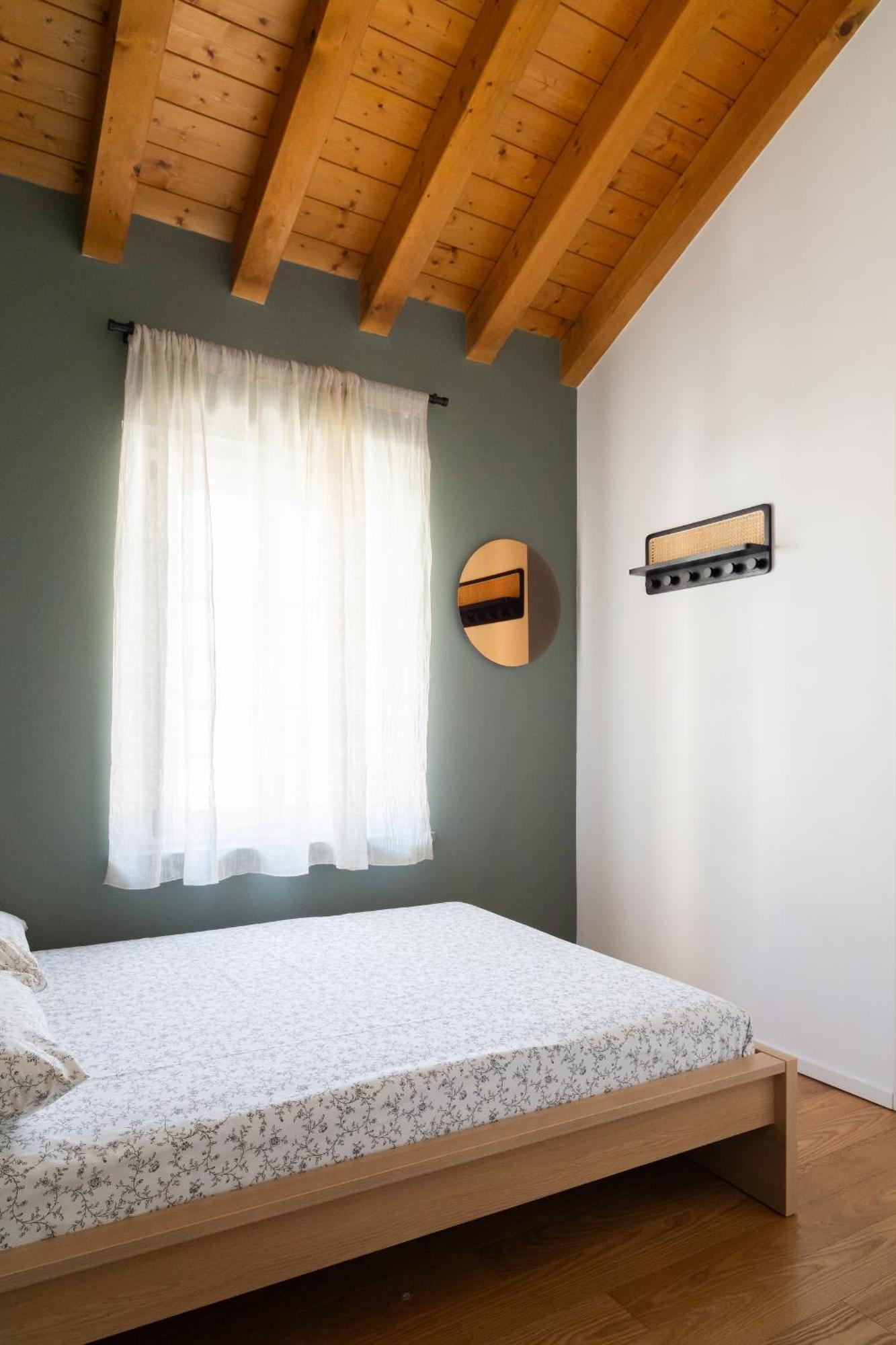 Double Private Parking, 2 Bedrooms & 2 Bathrooms - Elegant Apartment In Old Town Udine Exterior photo